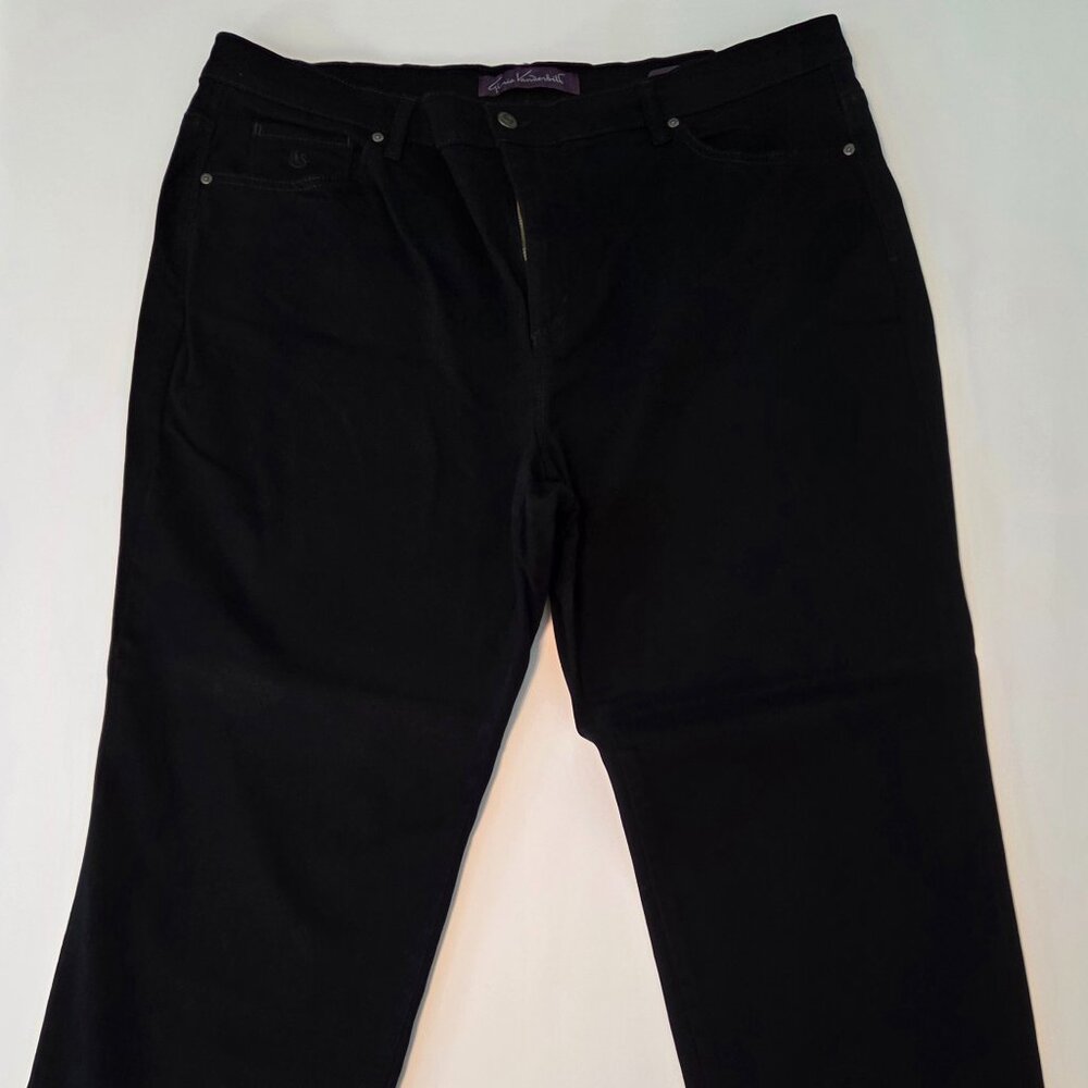 Gloria Vanderbilt “Amanda” Black Denim Classic Fit Straight Leg Jeans, 20W Short